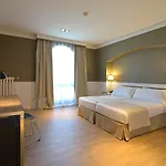 Hotel Granvia 3*