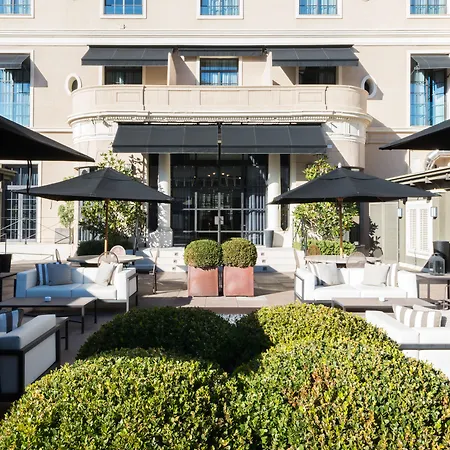 그란비아 호텔 3*