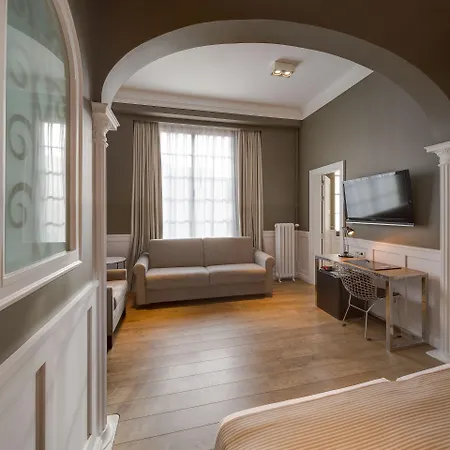 Granvia Отель Барселона