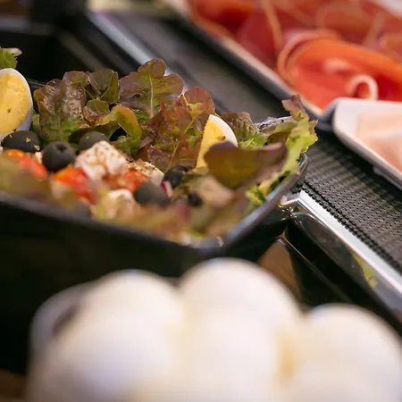 그란비아 3* 바르셀로나