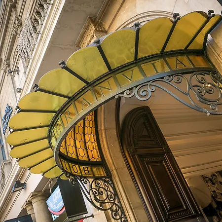 그란비아 호텔 3*