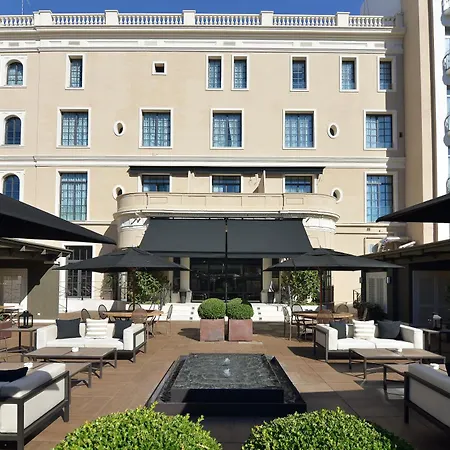 ホテル グランヴィア 3*